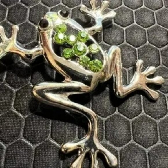 Frog Brooch with Green Crystals - Picture 1 of 1